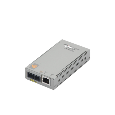 Convertidor de medios TAA (Federal) 10/100TX - 100FX/SC MultiModo, Multiregion PSU