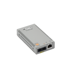 Convertidor de medios TAA (Federal) 10/100TX - 100FX/SC MultiModo, Multiregion PSU
