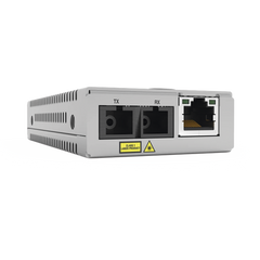 Convertidor de medios TAA (Federal) 10/100TX - 100FX/SC MultiModo, Multiregion PSU