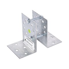 Base Multiposición para postes de paso o esquina en cercos electricos 100% Acero galvanizado.