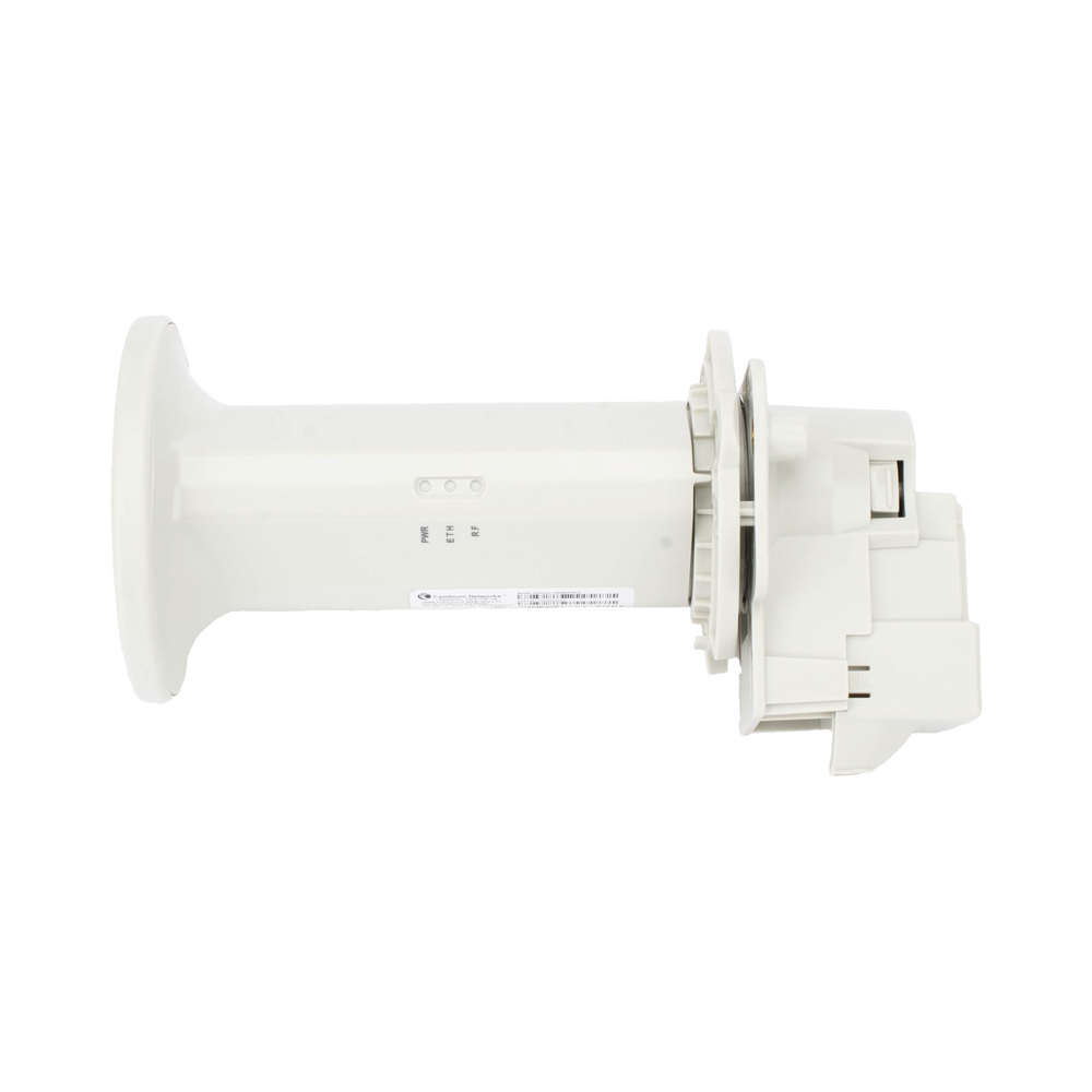 Feedhorn de Alta Capacidad / Latencias Menores a 5 ms / Interoperabilidad con ePMP 4500 / Compatibilidad con platos FORCE300 y FORCE300-25L / Gestión con cnMaestro / Seguridad Avanzada