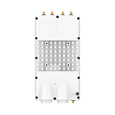 4 Gbps agregados / Estación base ePMP4600 / Wi-Fi 6e (802.11ax) / 5725 - 7125 MHz / hasta 120 suscriptores / sincronización GPS / Ideal para soluciones PTMP / C060940A121C. Velocidad Fibra -óptica /