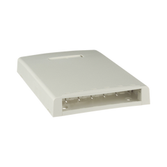 Caja de Montaje en Superficie, con Accesorio para Resguardo de Fibra Óptica, para 6 Módulos Mini-Com, Color Blanco Mate