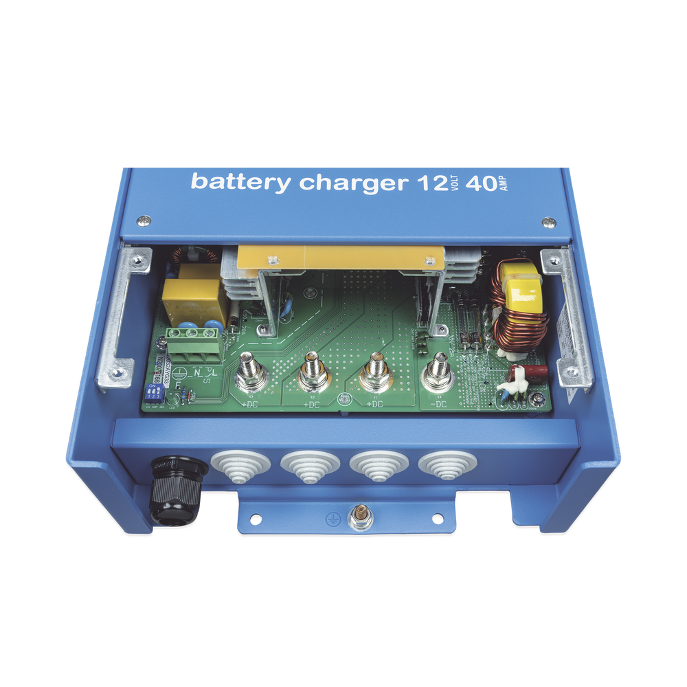 Centaur 12/40 / Cargador de Baterías 12V, 40A / Para Ambientes Marinos y Terrestres. /  Bancos de 160 a 400 Ah