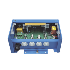 Centaur 12/40 / Cargador de Baterías 12V, 40A / Para Ambientes Marinos y Terrestres. /  Bancos de 160 a 400 Ah