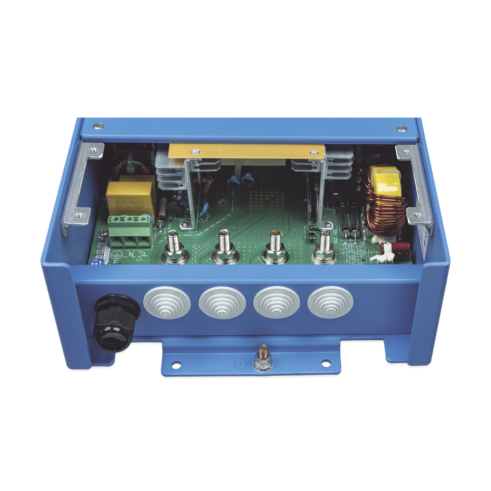 Centaur 12/60 / Cargador de Baterías 12V, 60A / Para Ambientes Marinos y Terrestres. /  Bancos de 240 a 600 Ah