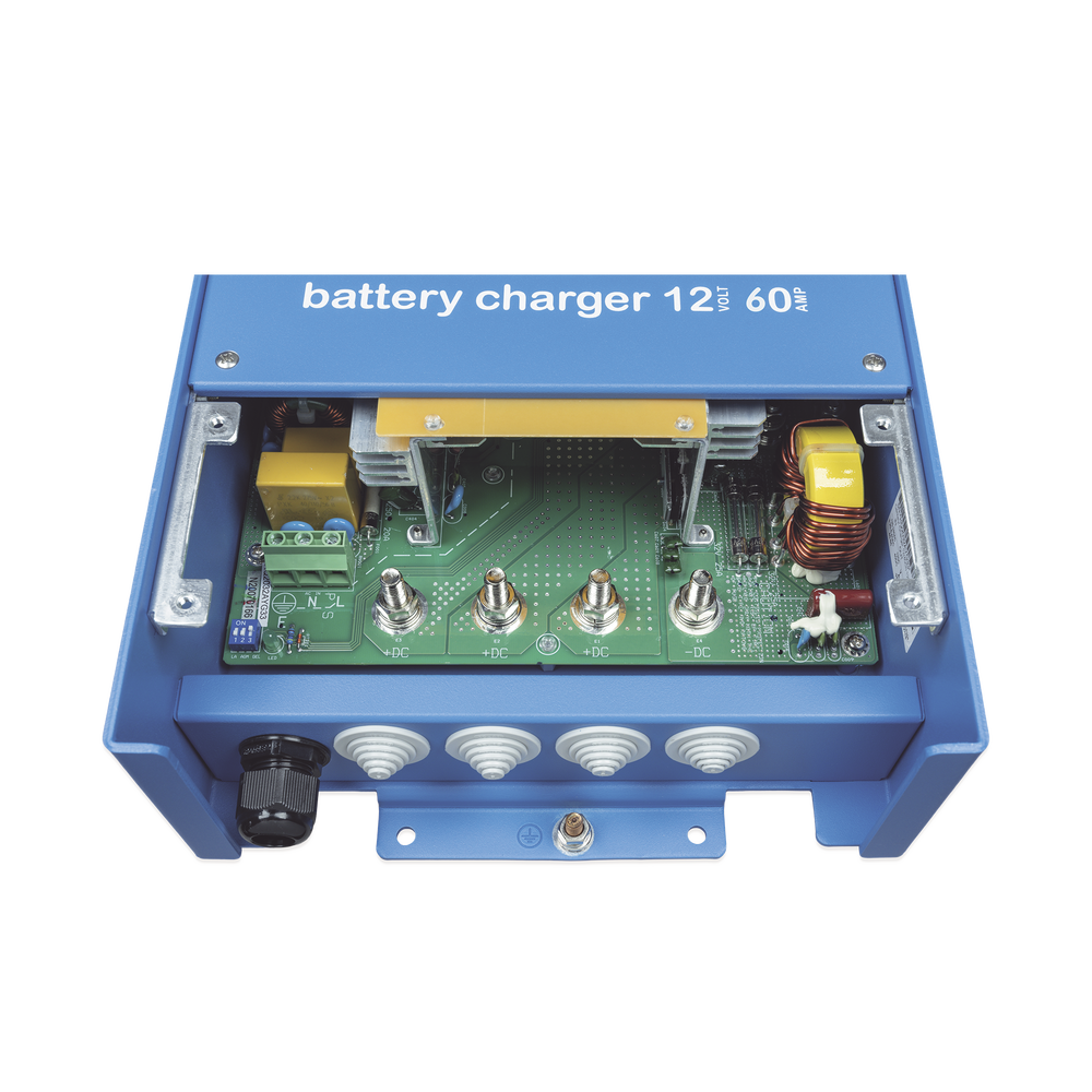Centaur 12/60 / Cargador de Baterías 12V, 60A / Para Ambientes Marinos y Terrestres. /  Bancos de 240 a 600 Ah