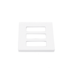 Placa de pared 3 espacios, color blanco, para atenuador (dimmer), switch ó control remoto PICO inalámbrico.