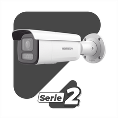 [Dual Light + 2 Micrófonos Integrados] Bala IP 2 Megapixel / Lente Mot. 2.8 a 12 mm / 60 mts Luz Blanca + 60 mts IR / ACUSENSE / Exterior IP67 / IK10 / WDR 120 dB / PoE+  / Alarmas I/O / Micro SD / Metal / IK10 / ACUSEARCH