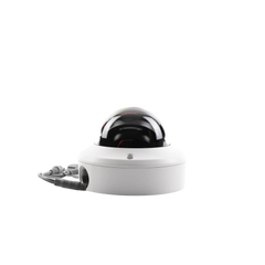 Domo TURBOHD 5 Megapixel / Lente Motorizado 2.7 - 13.5 mm / IR EXIR 40 mts / TVI-AHD-CVI-CVBS / IK10 / IP67 / dWDR / 12 Vcc / 24 VCA