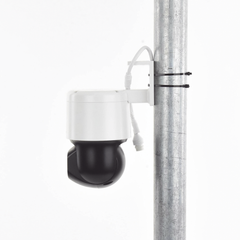 Domo PT IP 4 Megapixel / Lente 4 mm  / Luz Blanca 30 mts / dWDR  / PoE / IP66 / Micrófono y Bocina Interconstruido / Micro SD / Incluye Montaje de Pared y Techo