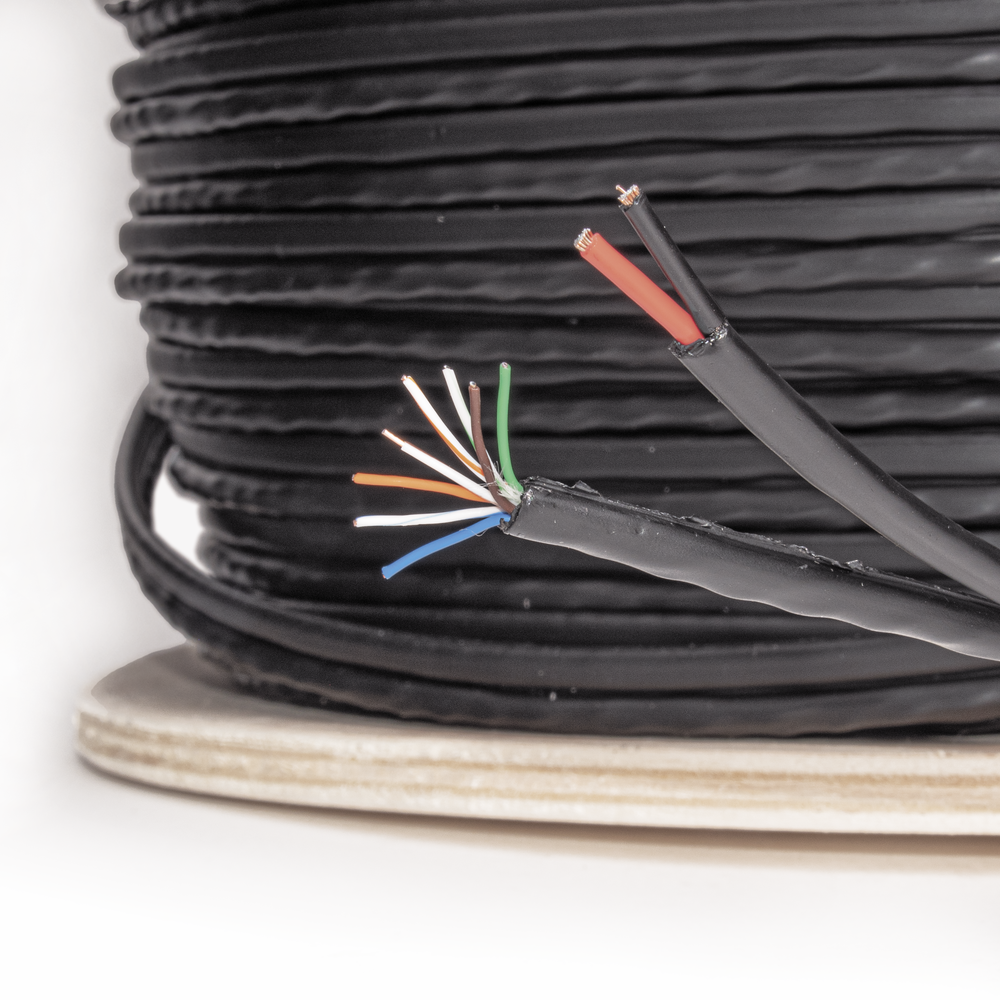 Bobina de Cable Siamés Cat5e CCA + 2 Cables Gruesos (16 AWG) para Alimentar Cámaras Más Lejos / 305 Metros (1000 Pies) / Instalación en Exterior / Uso Industrial para Climas Extremos