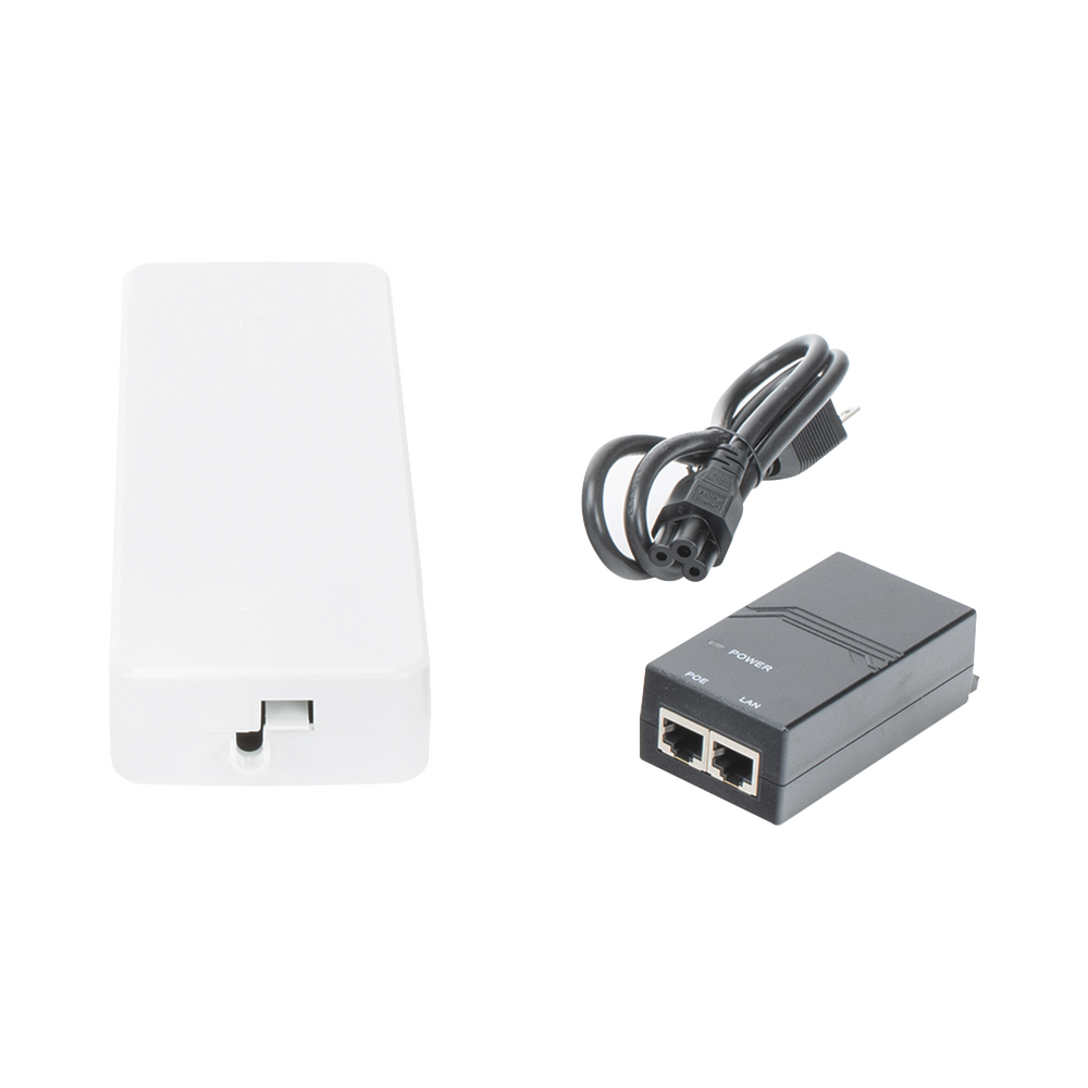 Suscriptor ePMP Force 130 MIMO 2x2 / 28 dBm de potencia / Mejor desempeño en zonas altamente ruidosas / 5150-5970 MHz / Distancia de 3 km en PTMP / Antena integrada de 14 dBi (C050900C505A)