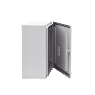 Gabinete de Acero, Nema 4 -IP 66 de 40 x 40 x 20 cm con Platina y certificado UL.