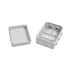 Caja Estanca de PVC Para Derivación y Conexión, 10 Entradas, Tapa Atornillada, 150x110x70 mm (Área interna), Uso Exterior IP55, Material que no Propaga el Fuego y Libre de Hálogenos
