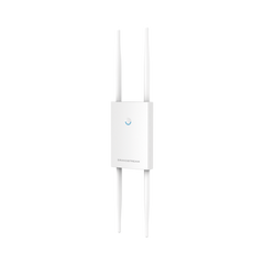 Punto de acceso para exterior Wi-Fi 802.11 ac 2.33 Gbps, Wave-2, MU-MIMO 4x4:4, de largo alcance con administración desde la nube gratuita o stand-alone.