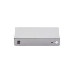 Switch PoE+ Gigabit No Administrable / 5 puertos 10/100/1000 Mbps / 4 puertos PoE+ / hasta 60W