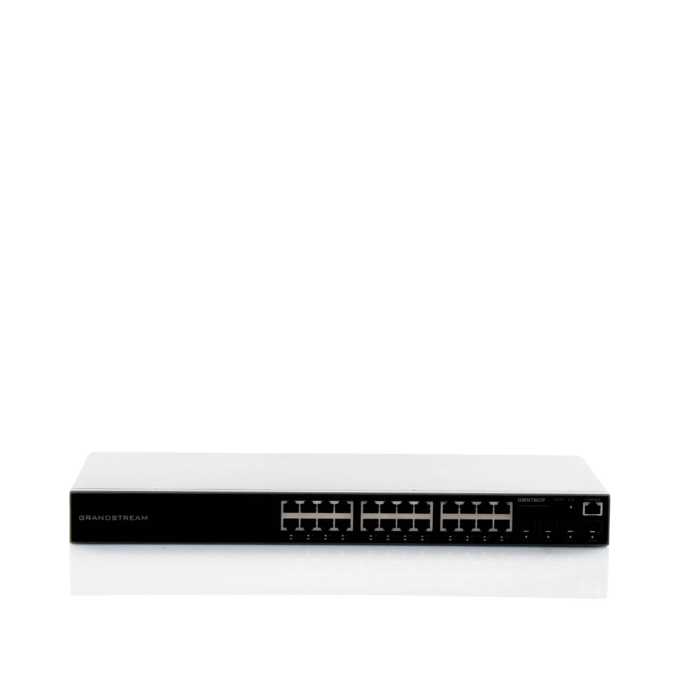 Switch PoE+ Administrable / 24 Puertos 10/100/1000 Mbps + 4 SFP / 360W PoE Total / Switching 56 Gbps / Cloud GWN Sin Costo / Montable en Rack