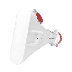 Antena Sectorial Asimétrica Carrier Class apertura 60 grados tipo cuerno 17 dBi 5180-6000 MHz conectores tipo N hembra