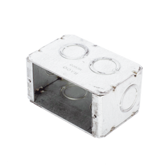 Caja (Chalupa )  Multigang de 1 Gang/ Profundidad de  2-1/2"/ 8 TKO (1/2" y 3/4").