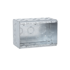 Caja Multigang de 3 Gangs/ Profundidad de 3-1/2 Pulgadas (8.89 cm)/ 19 Entradas de 1/2 - 3/4 Pulgadas (1.27 - 1.91 cm)