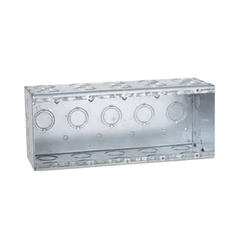 Caja Multigang de 5 Gangs/ Profundidad de 3-1/2"/ 29 Entradas de 1/2" - 3/4".