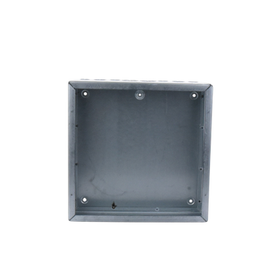 Caja Extra Grande 15"x15"x 4"/ Profundidad 4"/Entradas Laterales - Finales 4 Entradas de 1/2"- 3/4", 2 Entradas de 3/4" - 1" y 2 Entradas de 1"- 1 1/4"/ Incluye tapa / Incluye tapa.