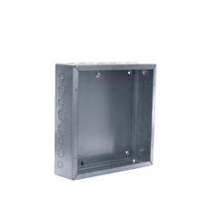 Caja Extra Grande 15"x15"x 4"/ Profundidad 4"/Entradas Laterales - Finales 4 Entradas de 1/2"- 3/4", 2 Entradas de 3/4" - 1" y 2 Entradas de 1"- 1 1/4"/ Incluye tapa / Incluye tapa.