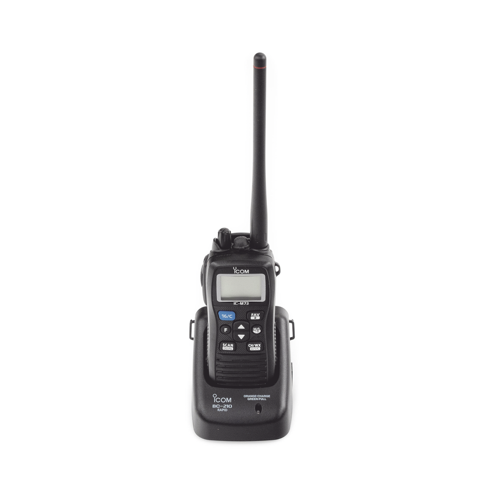 Radio Marina VHF / IPX8 Submersible 1.5 m / 6 W Potencia RF / 700 mW Audio / LCD Amplio Ángulo / AquaQuake™ / Dualwatch-Triwatch