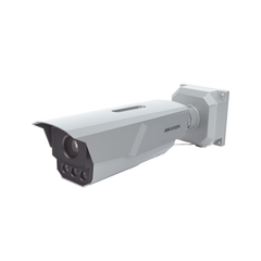 Bala IP 4 Megapixel / ANPR / Reconocimiento y Captura de Placas Vehiculares para Trafico de Alta Velocidad / 3 Carriles / DARKFIGHTER / WDR 140 dB / IP67 / IK10 / Lente Mot. 8 a 32 mm / 50 mts IR / Micro SD