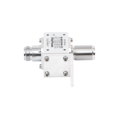 Protector RF Coaxial Para 125 a 1000 MHz Con Ceja Frontal Con Conectores N Hembra en Ambos Lados, 50 Ω