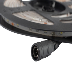 Tira Led de 5 m / Color Blanco / Uso Exterior / Potencia 15 W / 420 lm/ 12 V CD / IP 65.