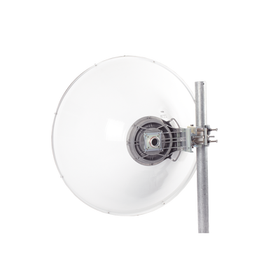 Antena Direccional de Alto Rendimiento/ Parábola profunda para mayor aislamiento al ruido/ Conector guía de onda para radio C5x y B5x / 3 ft / 4.9 a 6.4 GHz / Ganancia de 32 dBi / Soporte de acero inoxidable / Incluye montaje.