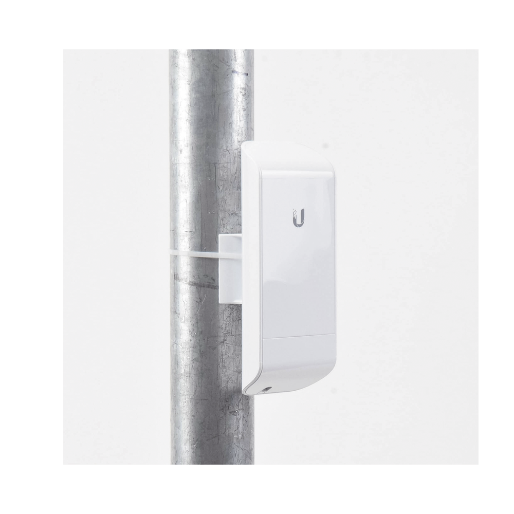 NanoStation airMAX locoM2 CPE, hasta 150 Mbps, frecuencia 2 GHz (2412-2462 MHz) con antena integrada de 8 dBi