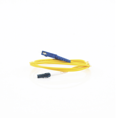 Jumper de Fibra Óptica Monomodo LC/UPC-SC/UPC Simplex de 1 Metro (3.28 Pies)