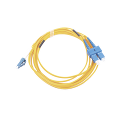 Jumper de Fibra Óptica Monomodo 9/125 LC/UPC-SC/UPC, PVC, 2.0 mm, Dúplex, Amarillo, 3 Metros (9.84 Pies)