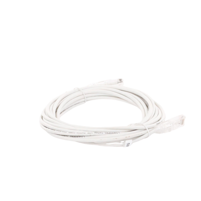 Cable de Parcheo Slim UTP Cat6A - 5 m Blanco, Diámetro Reducido (28 AWG)