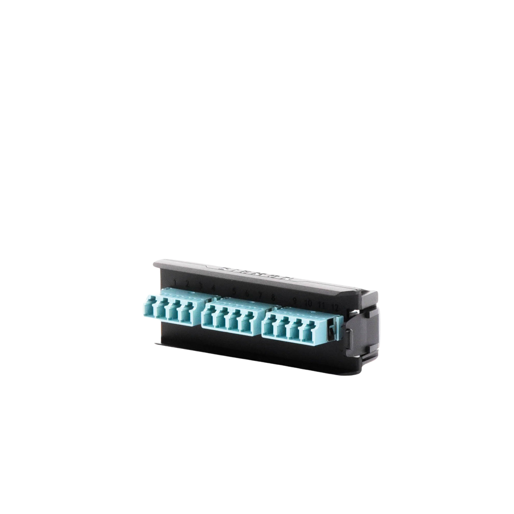 Placa Ciega, Color Negro, Compatible con Distribuidores de Fibra Óptica LightVerse Core, Plus y Pro