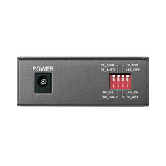 Convertidor Fibra Óptica WDM Monomodo / 1 puerto RJ45 10/100 Mbps / 1 puerto SC/UPC 100 Mbps /  Hasta 20 Km / Para su Funcionamiento Requiere el Modelo MC111CS / Plug and Play