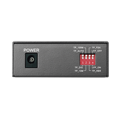 Convertidor Fibra Óptica WDM Monomodo / 1 puerto RJ45 10/100 Mbps / 1 puerto SC/UPC 100 Mbps /  Hasta 20 Km / Para su Funcionamiento Requiere el Modelo MC111CS / Plug and Play