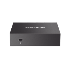 Switch NO Administrable / Para escritorio / Carcasa de metal / 5 puertos 10/100/1000 Mbps / Diseño Compacto / Plug and Play