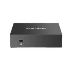 Switch NO Administrable / Para escritorio / Carcasa de metal / 5 puertos 10/100/1000 Mbps / Diseño Compacto / Plug and Play