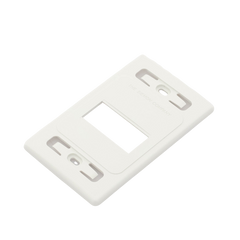 Placa de Pared Modular MAX, de 3 Salidas, Color Blanco, Versión Bulk (Sin Empaque Individual)