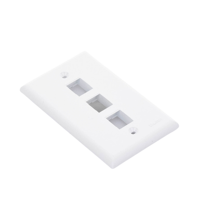 Placa de Pared Vertical, Salida Para 3 Puertos Keystone, Color Blanco