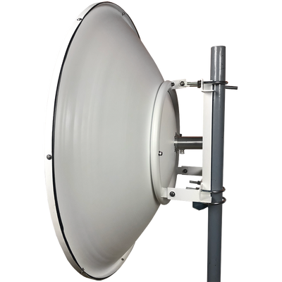 Antena Direccional / 4 ft / 5.9-7 GHz / Ganancia 36 dBi / SLANT de 45 ° y 90° / Ideal para radios 4600 (C060940C121C) / Incluye Jumpers con conector N-Macho a RPSMA / montaje y radomo incluido.