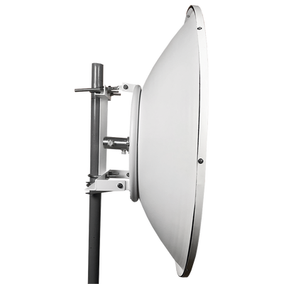Antena Direccional / 4 ft / 5.9-7 GHz / Ganancia 36 dBi / SLANT de 45 ° y 90° / Ideal para radios 4600 (C060940C121C) / Incluye Jumpers con conector N-Macho a RPSMA / montaje y radomo incluido.