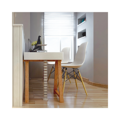 Organizador de cables vertical articulado, ideal para llevar los cables del piso a mesa o a la cubierta del escritorio de manera segura