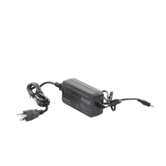 Adaptador de Pared con Cables de Extensión para Mayor Alcance 12 Vcc / 5 Amperes / Profesional / 0.5 metros a la toma de alimentación / 0.5 metros a la conexión del dispositivo