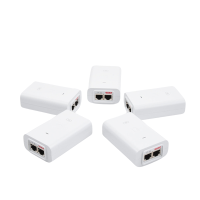 5 Unidades del Adaptador PoE Ubiquiti de 24 VDC, 0.5 A con puerto Gigabit, color blanco