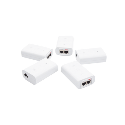 5 Unidades del Adaptador PoE Ubiquiti de 24 VDC, 1.0 A con puerto Gigabit, color blanco